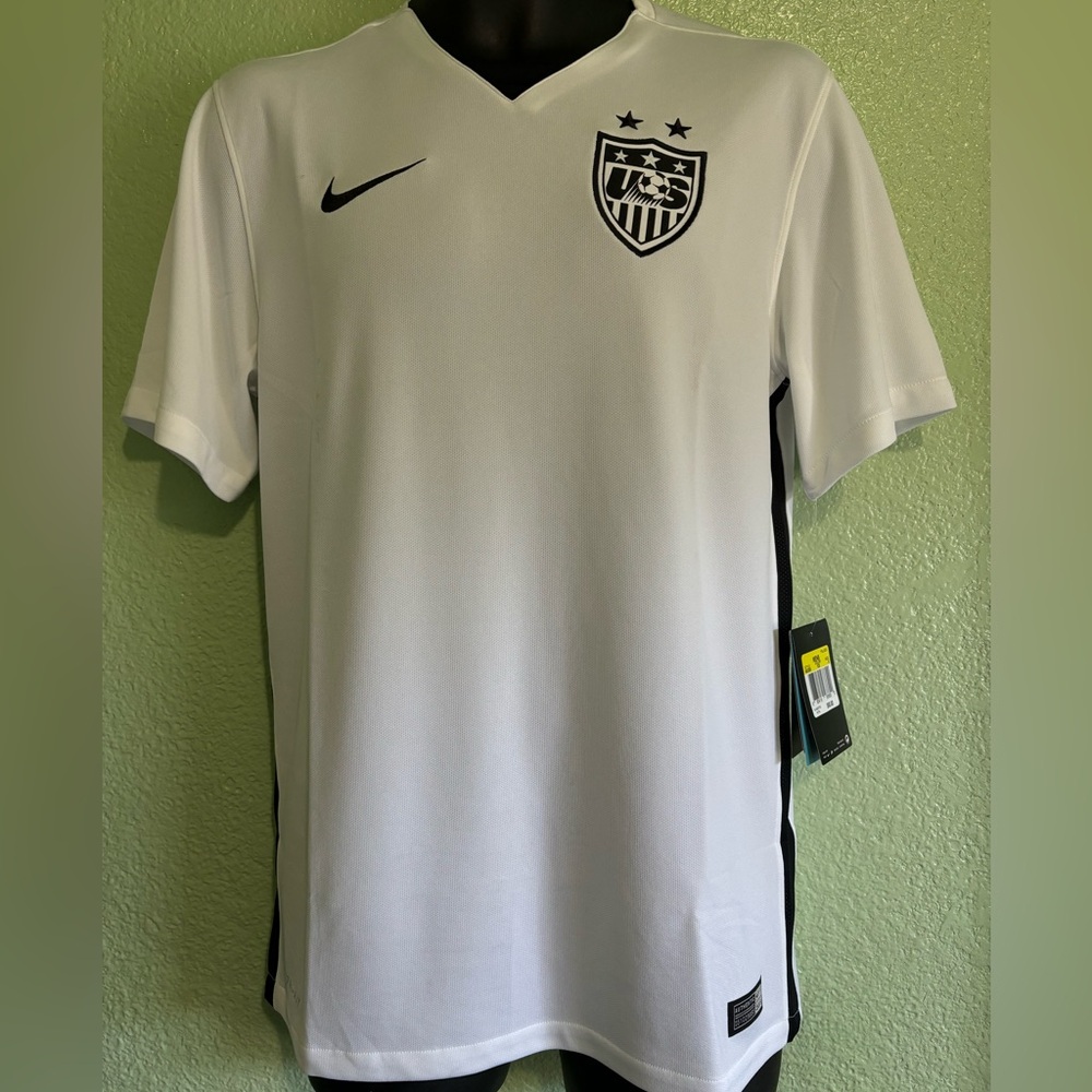 USA , NIKE , DRI - FIT  , SIZE SMALL